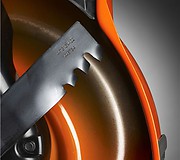 Нож CrownCut имеет инновационную конструкцию, обеспечивающую непревзойденные чистоту среза и качества мульчирования