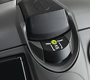 Кнопка включения промышленного пылесоса Husqvarna DC 1400