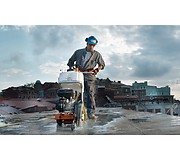 Нарезчик швов Husqvarna FS 305 в работе