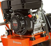 Нарезчик швов Husqvarna FS 305 с запатентованным креплением двигателя