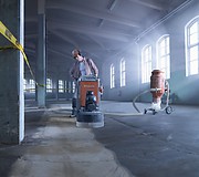 Шлифовальная машина Husqvarna PG 530 в работе